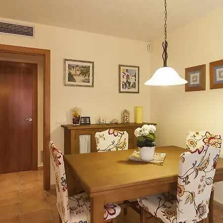 Lets Holidays Tarull Apartment